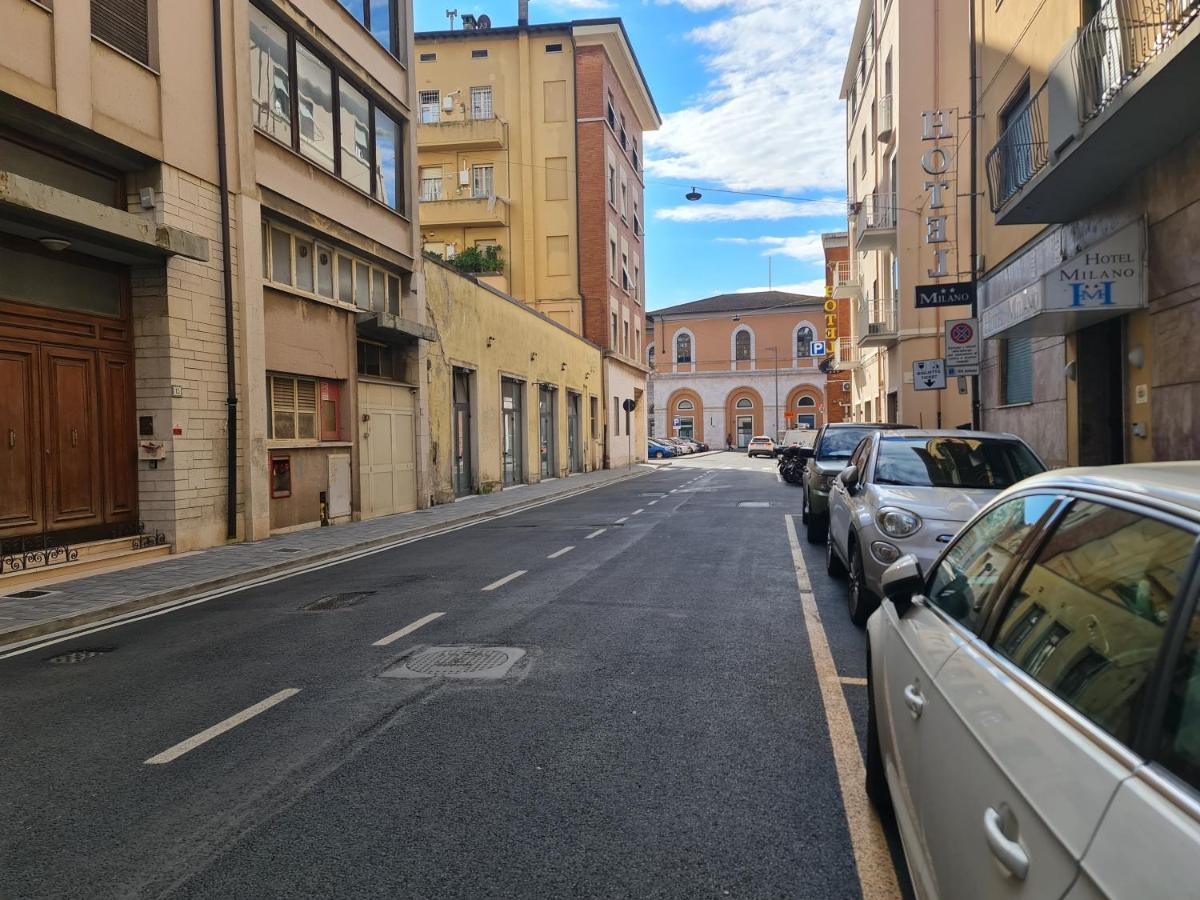 Lc Rooms Pisa Exteriör bild